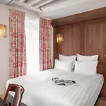 Hotel De Senlis