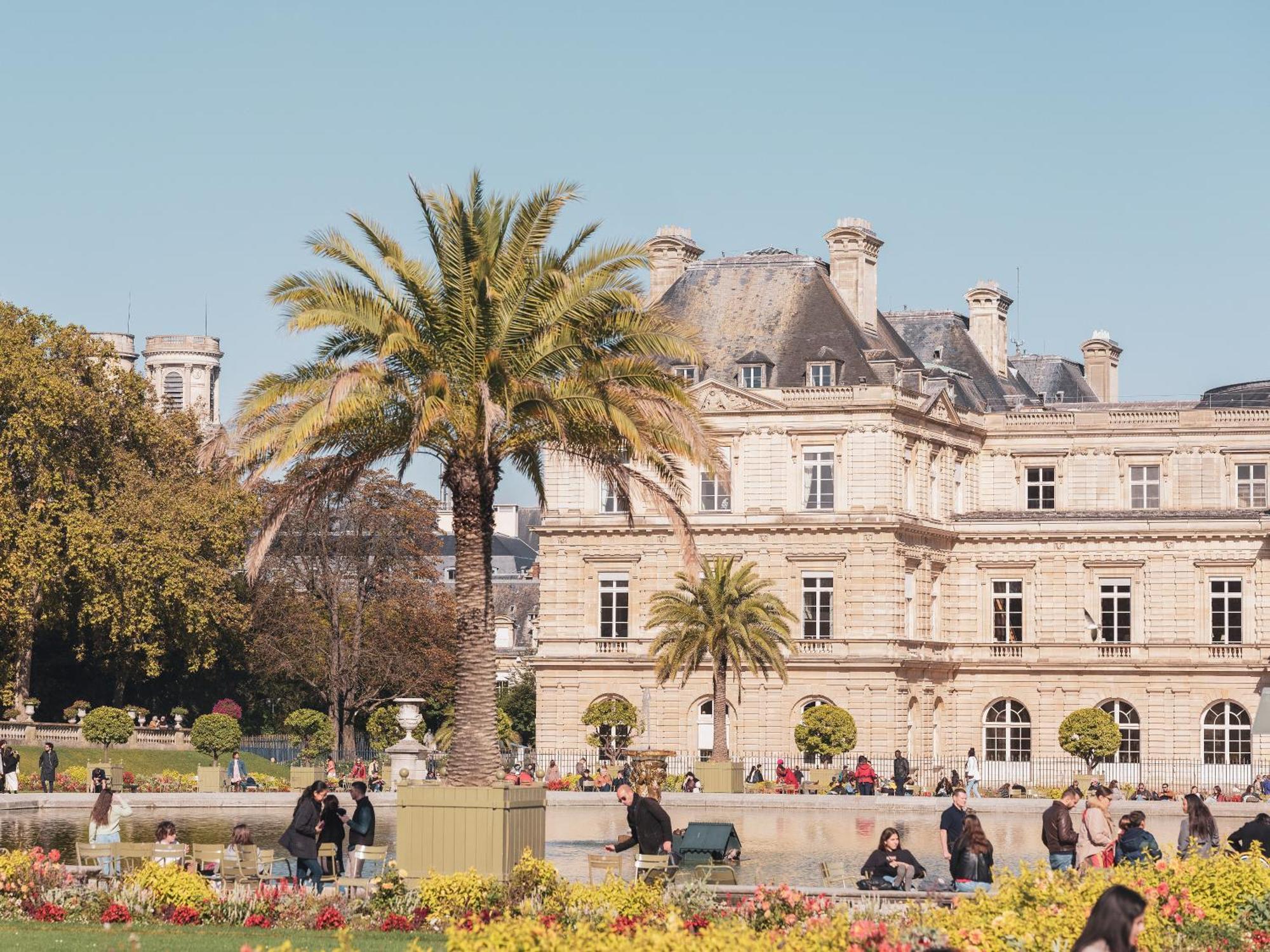 De Senlis Hotel