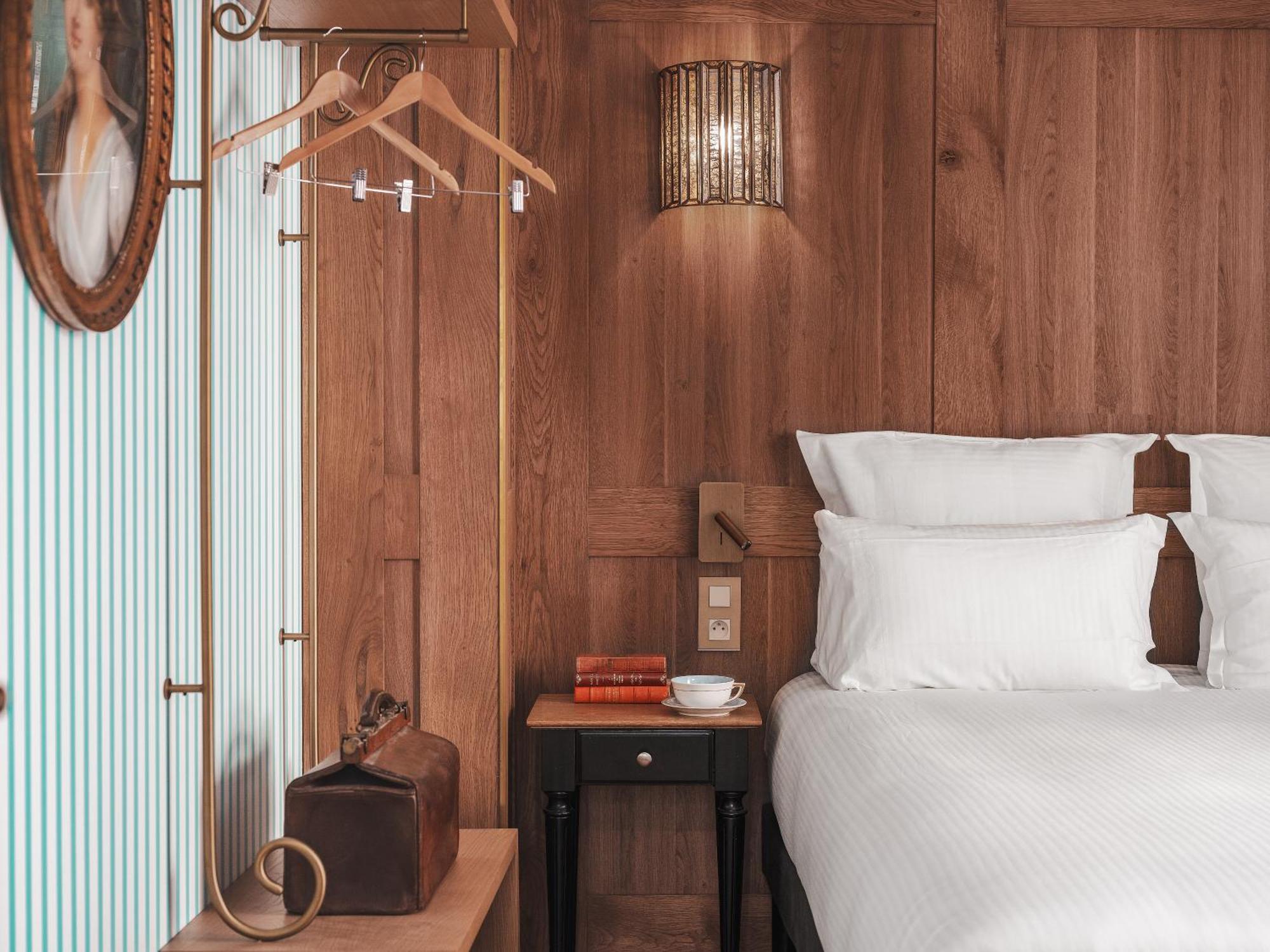De Senlis Hotel 3*